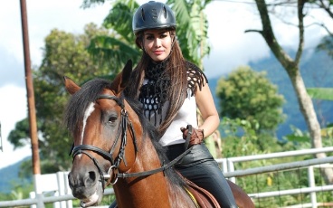  Ratu Meta Incar Pacar dari Kalangan Pengusaha